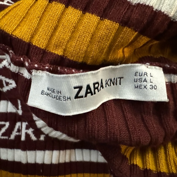 Zara Ribbed Turtleneck - Large - Picture 2 of 5